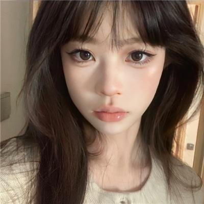濶少艳福